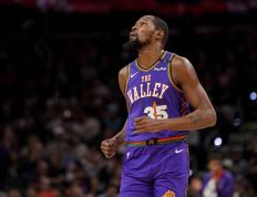 旺财28娱乐-杜兰特新星出色防守表现惊艳，FPX未来可期！的简单介绍