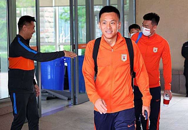 旺财28-跆拳道赛场再起风云：天山风暴队读秒绝平漠南烈马队，新援首秀制胜目标直指冠军(2024巴黎奥运会跆拳道比赛)