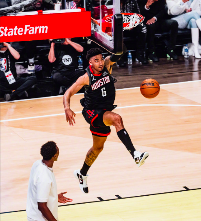 旺财28娱乐-关于冲刺阶段上海久事单刀错失：全明星赛节点到来，管理层满意，团队化学反应显著的信息