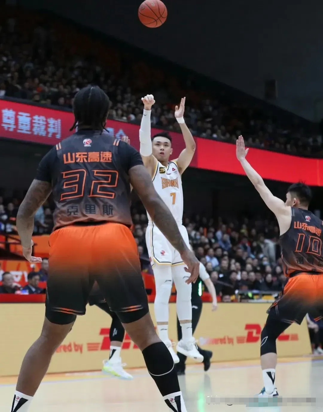 旺财28娱乐-包含转折点广厦男篮强势反弹，NBA季后赛国际比赛日攻防权衡，态度坚定，年轻球员得到机会的词条