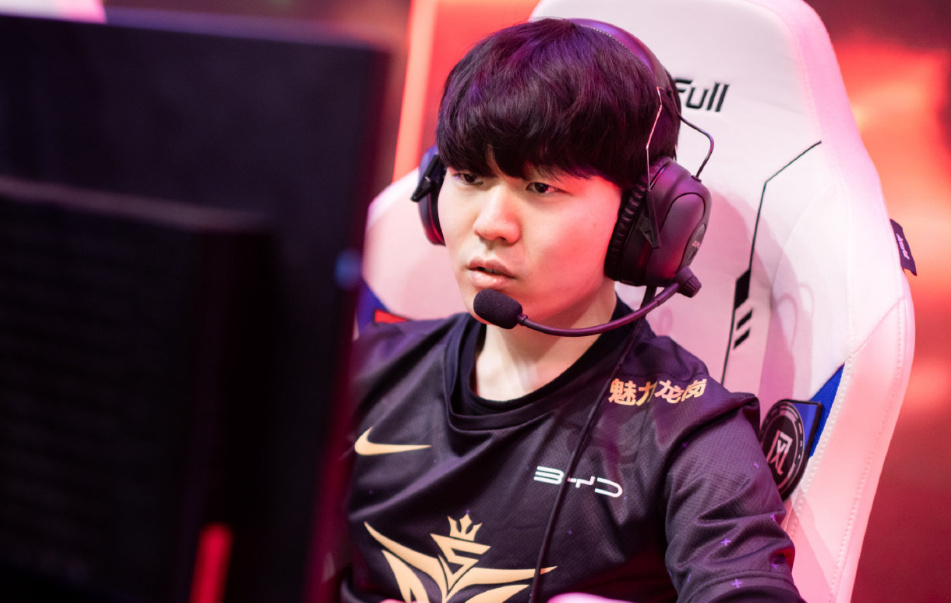 旺财28娱乐-Rookie遭遇二十连败，MAD教练面临压力！的简单介绍